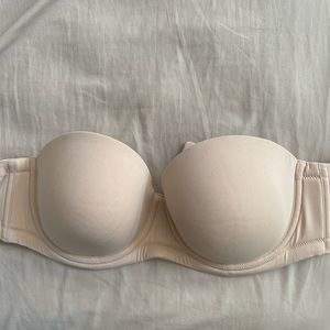 Wacoal Red Carpet Strapless Underwire Bra beige size 36DD